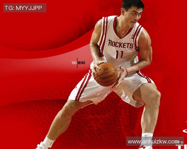 欧冠卫冕成功维尼修斯亲吻奖杯